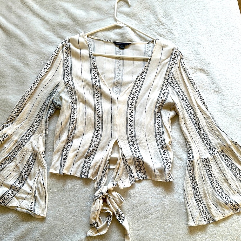 American Eagle Long Sleeve Shirt